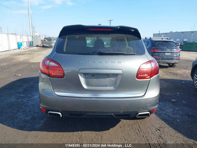 Photo 15 VIN: WP1AF2A24ELA49026 - PORSCHE CAYENNE 