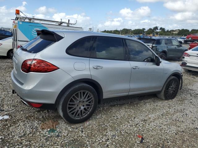 Photo 2 VIN: WP1AF2A27DLA28072 - PORSCHE CAYENNE 