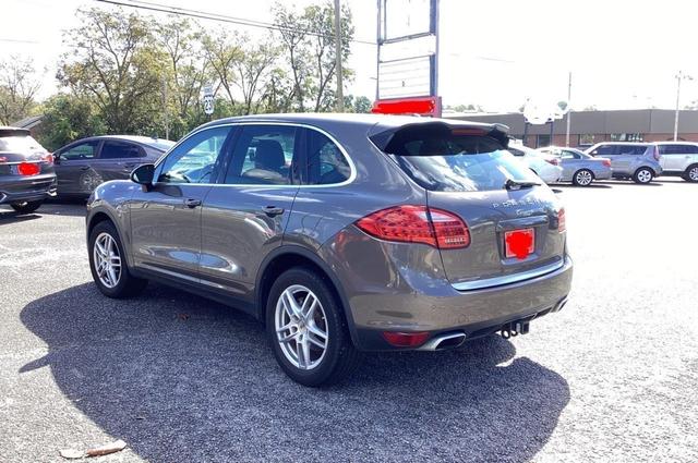 Photo 5 VIN: WP1AF2A28ELA40863 - PORSCHE CAYENNE 