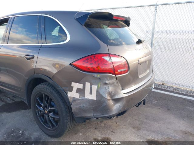 Photo 5 VIN: WP1AF2A29DLA38053 - PORSCHE CAYENNE 