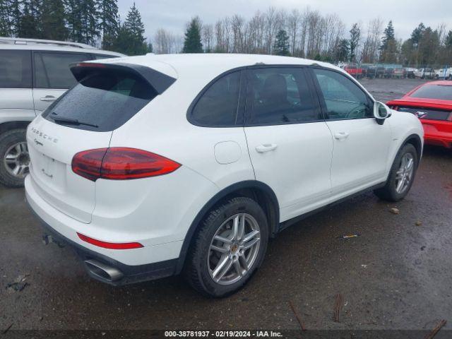 Photo 3 VIN: WP1AF2A29FLA43319 - PORSCHE CAYENNE 