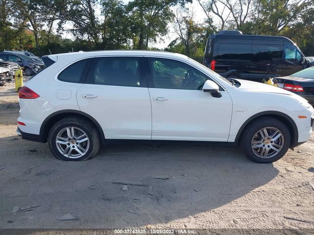 Photo 12 VIN: WP1AF2A2XFLA34967 - PORSCHE CAYENNE 