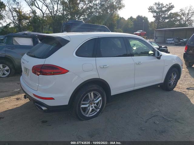 Photo 3 VIN: WP1AF2A2XFLA34967 - PORSCHE CAYENNE 