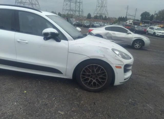 Photo 5 VIN: WP1AF2A53FLB94134 - PORSCHE MACAN 