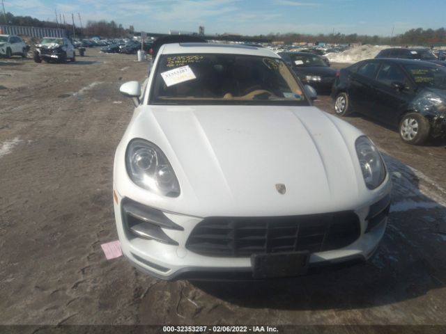 Photo 5 VIN: WP1AF2A53FLB98068 - PORSCHE MACAN 