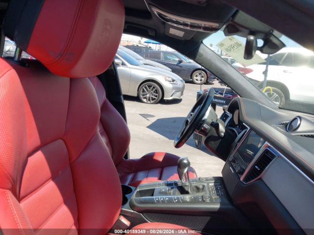 Photo 4 VIN: WP1AF2A53JLB71638 - PORSCHE MACAN 