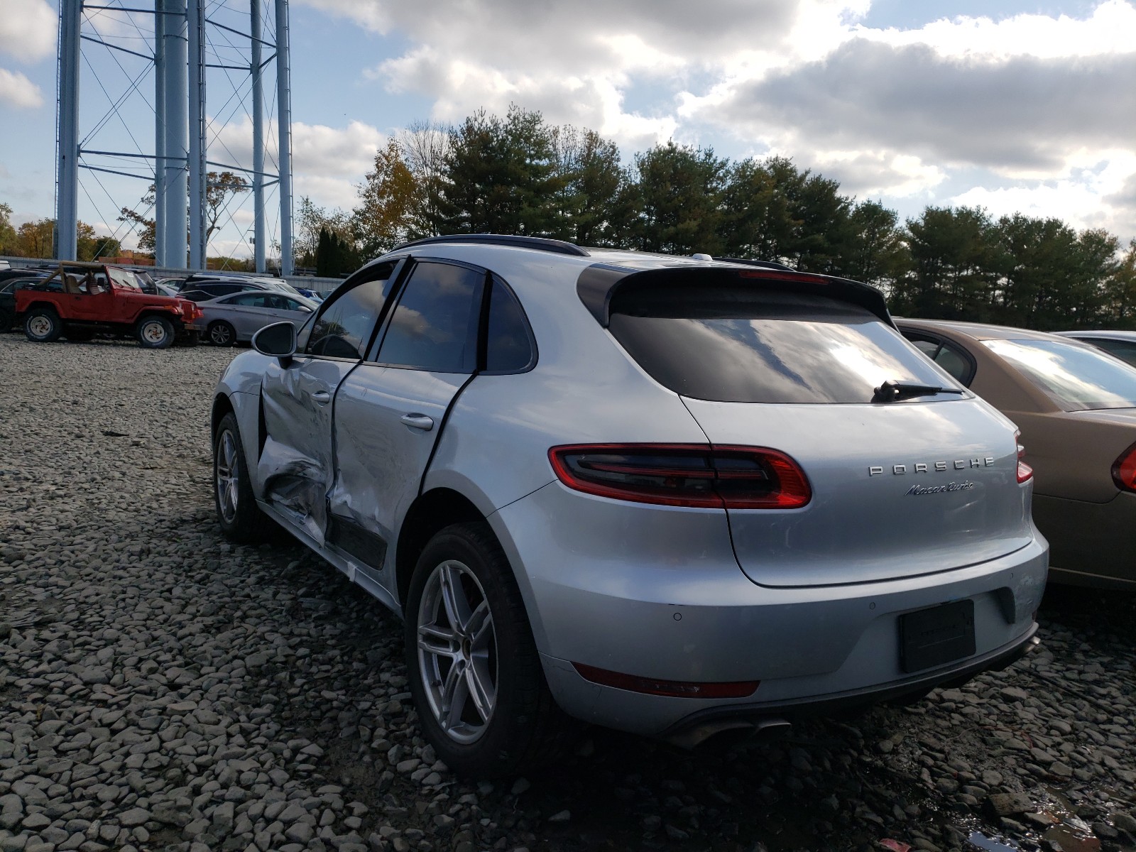 Photo 2 VIN: WP1AF2A54FLB92327 - PORSCHE MACAN TURB 