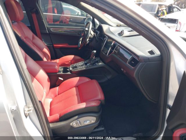 Photo 4 VIN: WP1AG2A50JLB63767 - PORSCHE MACAN 