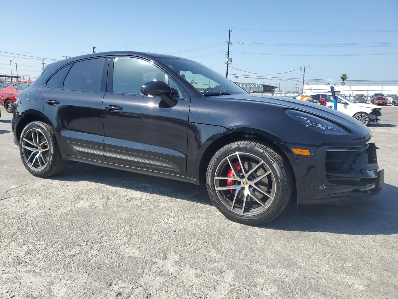 Photo 3 VIN: WP1AG2A51PLB35887 - PORSCHE MACAN 