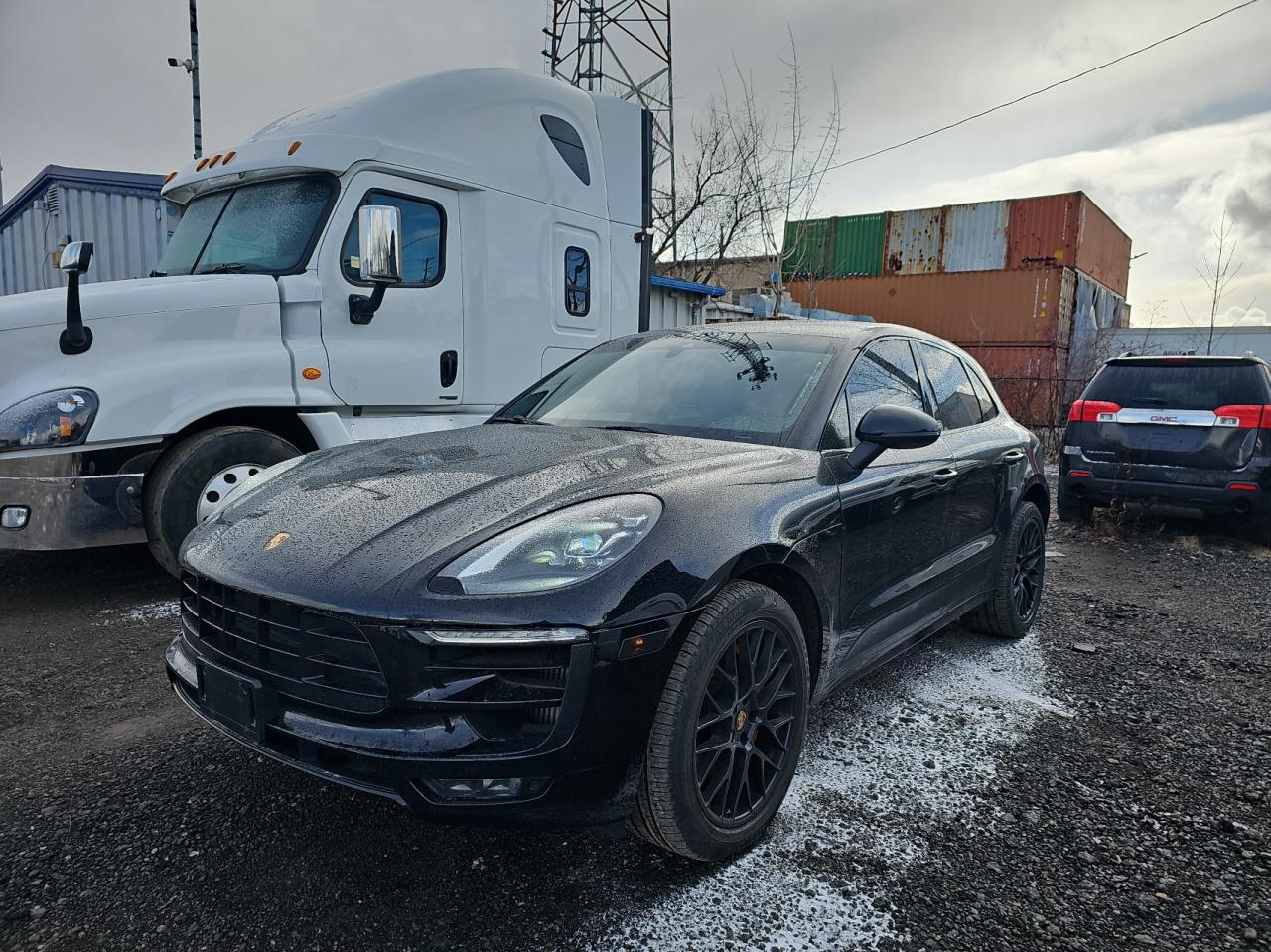 Photo 2 VIN: WP1AG2A52HLB51095 - PORSCHE MACAN 