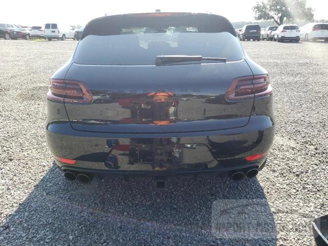 Photo 5 VIN: WP1AG2A52JLB63463 - PORSCHE MACAN 