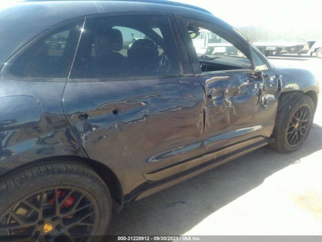 Photo 5 VIN: WP1AG2A52JLB63611 - PORSCHE MACAN 