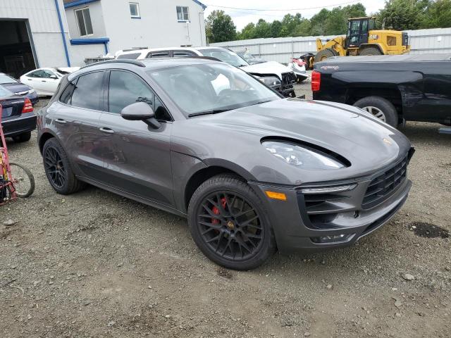 Photo 3 VIN: WP1AG2A54JLB63867 - PORSCHE MACAN GTS 