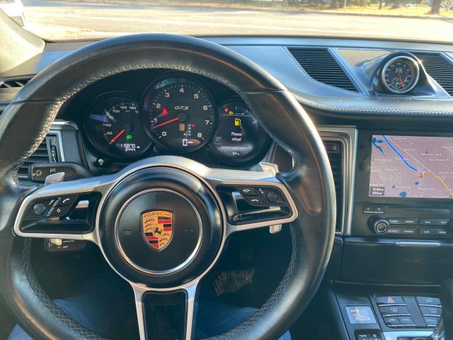 Photo 6 VIN: WP1AG2A55JLB60606 - PORSCHE MACAN GTS 