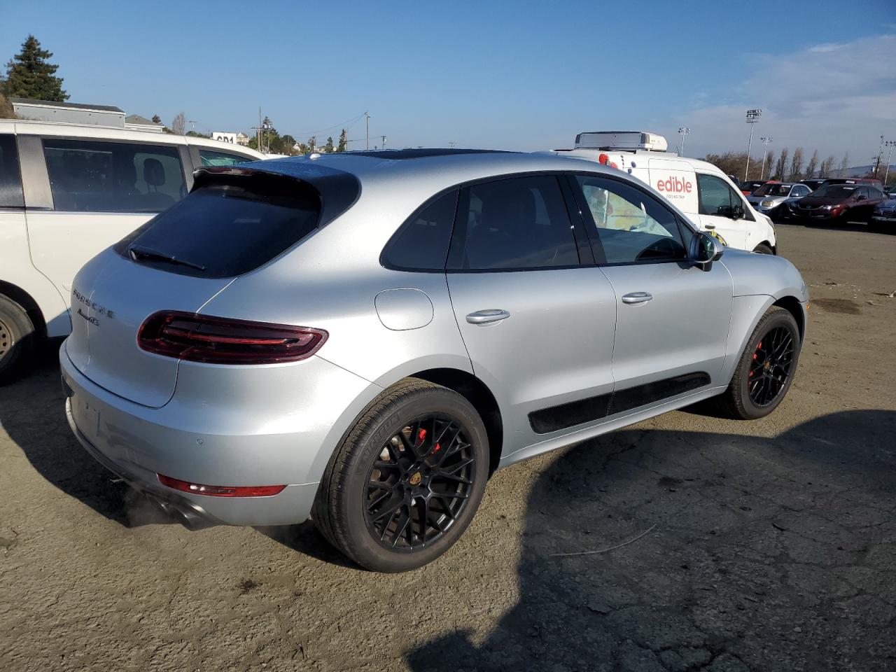 Photo 2 VIN: WP1AG2A56HLB51682 - PORSCHE MACAN 