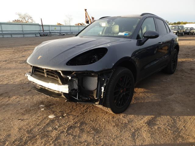 Photo 1 VIN: WP1AG2A57JLB61434 - PORSCHE MACAN GTS 