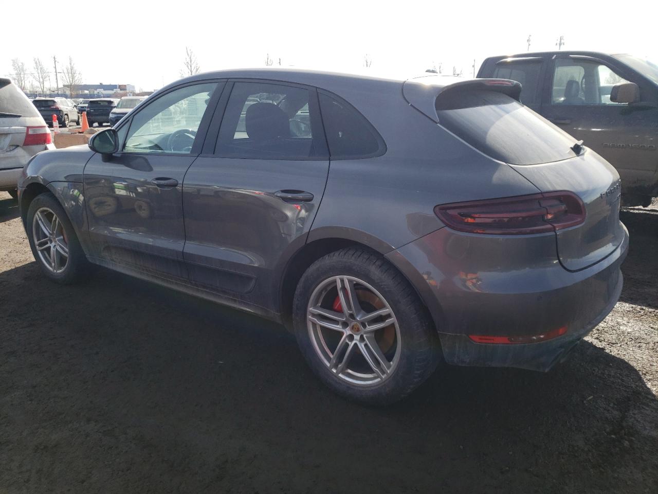 Photo 1 VIN: WP1AG2A58JLB63435 - PORSCHE MACAN 