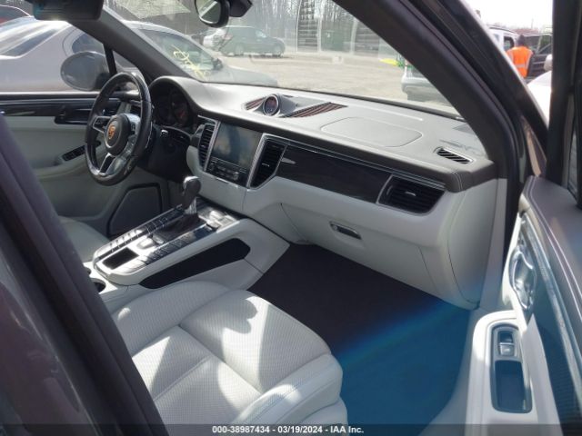 Photo 4 VIN: WP1AG2A5XHLB54956 - PORSCHE MACAN 