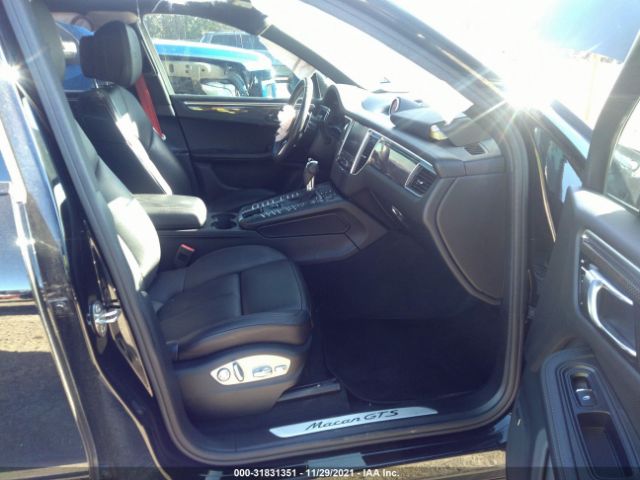 Photo 4 VIN: WP1AG2A5XJLB64330 - PORSCHE MACAN 