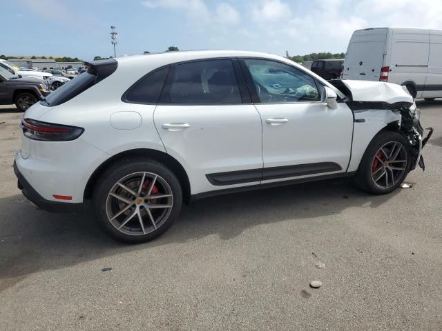 Photo 2 VIN: WP1AG2A5XPLB36228 - PORSCHE MACAN S 