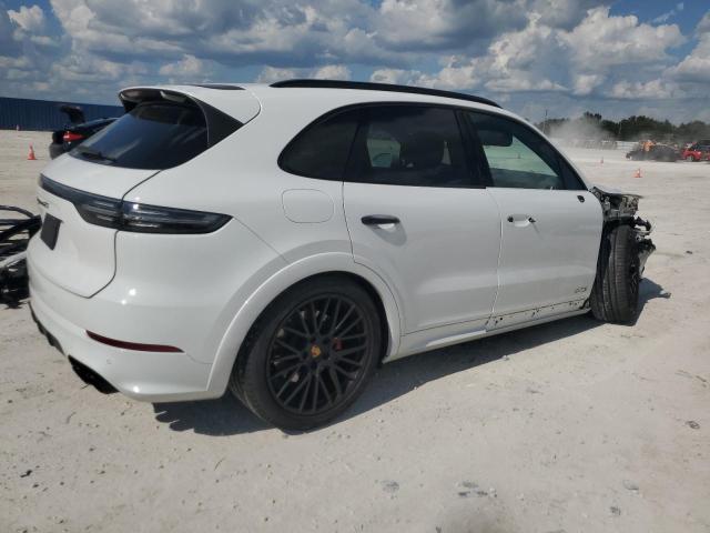 Photo 2 VIN: WP1AG2AY2NDA38196 - PORSCHE CAYENNE GT 