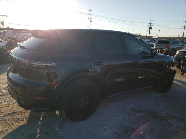 Photo 2 VIN: WP1AG2AY6NDA38461 - PORSCHE CAYENNE 