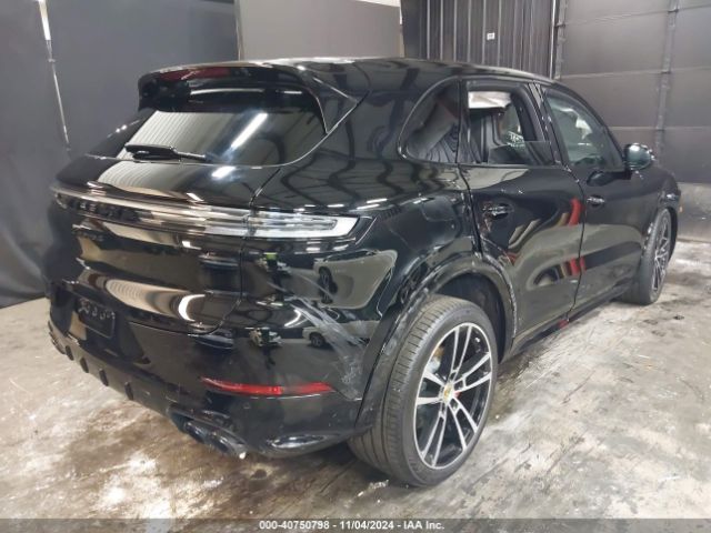 Photo 3 VIN: WP1AL2AY3RDA32831 - PORSCHE CAYENNE 