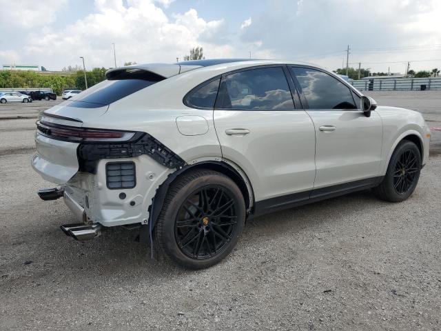 Photo 2 VIN: WP1BA2AY1RDA54658 - PORSCHE CAYENNE CO 