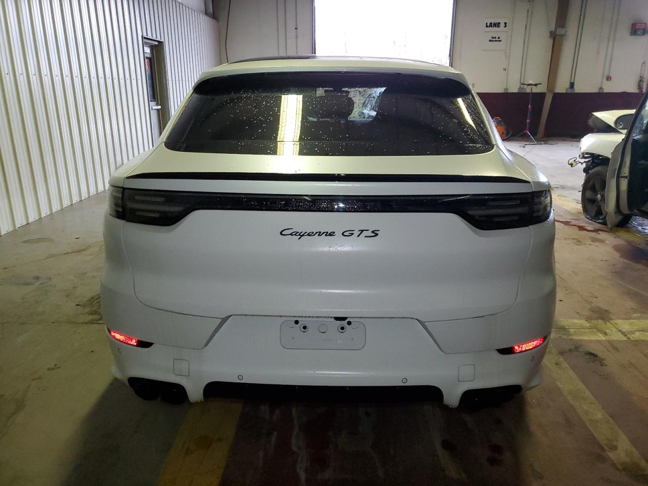 Photo 5 VIN: WP1BG2AY1NLA56456 - PORSCHE CAYENNE 