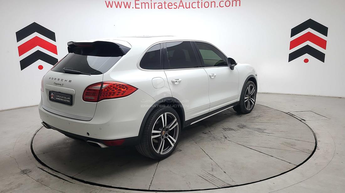 Photo 8 VIN: WP1ZZZ92ZDLA10410 - PORSCHE CAYENNE 