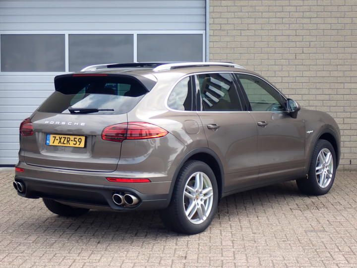 Photo 1 VIN: WP1ZZZ92ZFLA50702 - PORSCHE CAYENNE 