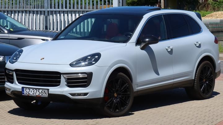 Photo 4 VIN: WP1ZZZ92ZFLA82880 - PORSCHE CAYENNE SUV 