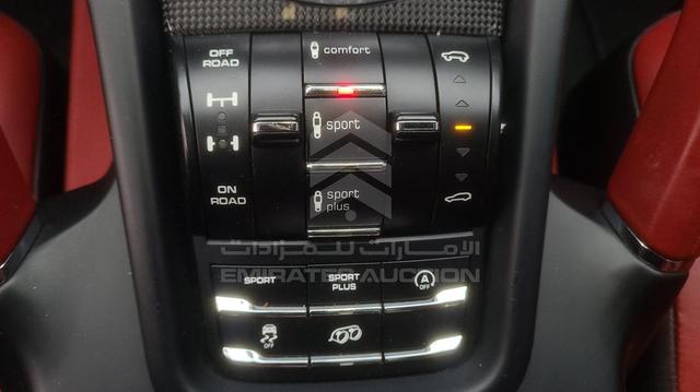 Photo 24 VIN: WP1ZZZ92ZGLA72583 - PORSCHE CAYENNE 