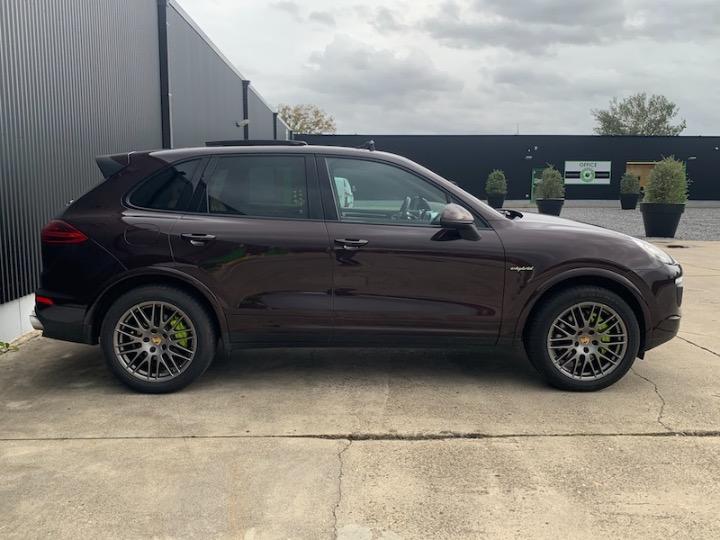 Photo 6 VIN: WP1ZZZ92ZHLA70859 - PORSCHE CAYENNE SUV 