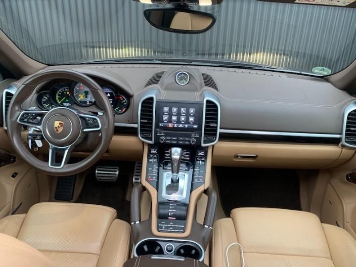 Photo 14 VIN: WP1ZZZ92ZHLA70859 - PORSCHE CAYENNE SUV 