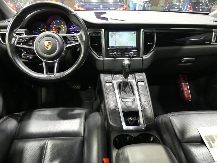 Photo 7 VIN: WP1ZZZ95ZGLB46122 - PORSCHE MACAN S 