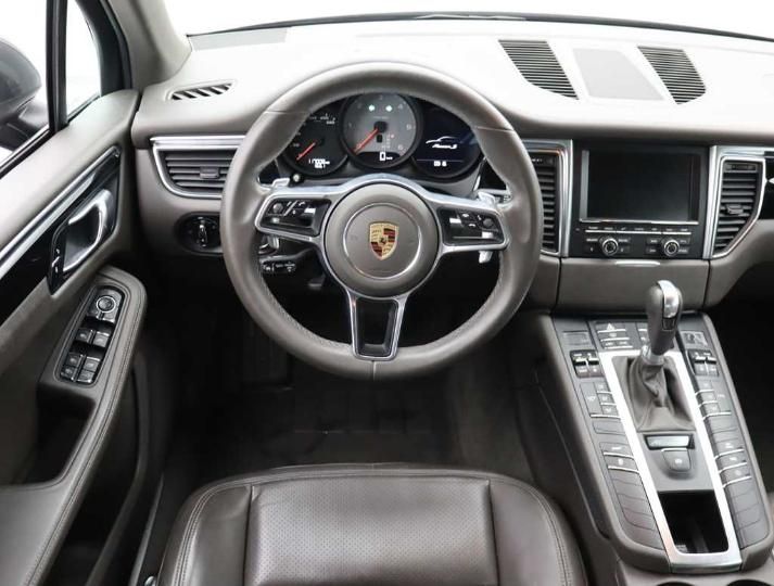 Photo 9 VIN: WP1ZZZ95ZGLB67662 - PORSCHE MACAN 