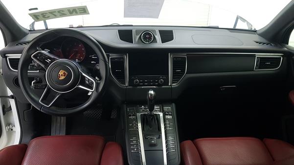 Photo 14 VIN: WP1ZZZ95ZHLB06441 - PORSCHE MACAN 