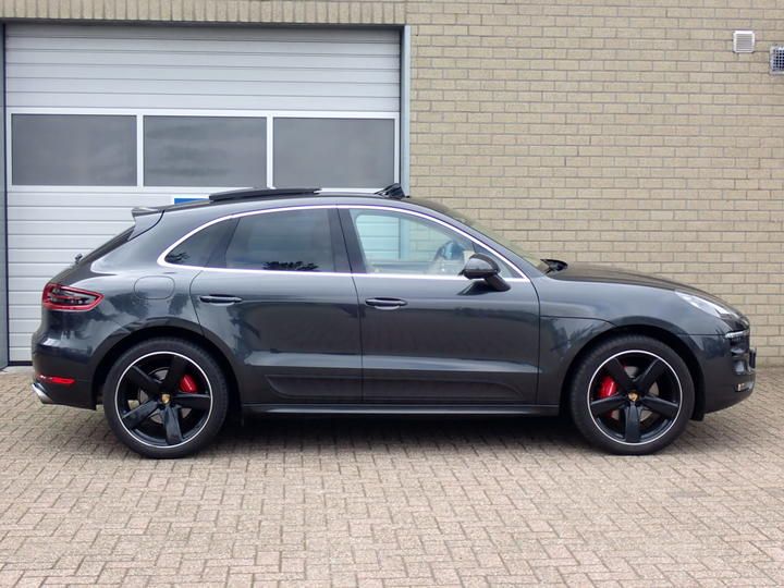 Photo 2 VIN: WP1ZZZ95ZHLB25541 - PORSCHE MACAN 