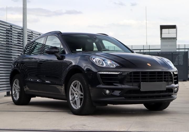 Photo 7 VIN: WP1ZZZ95ZHLB35509 - PORSCHE MACAN SUV 