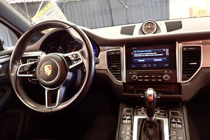 Photo 7 VIN: WP1ZZZ95ZJLB00822 - PORSCHE MACAN 