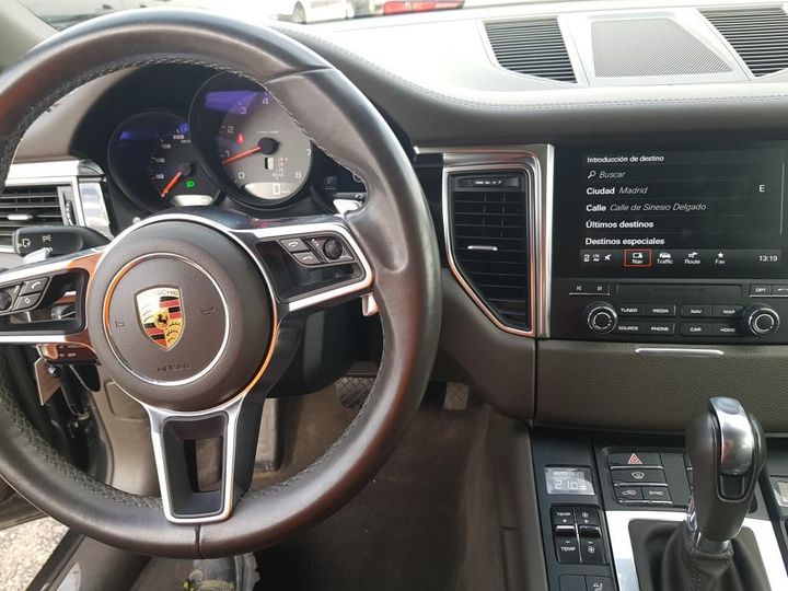 Photo 18 VIN: WP1ZZZ95ZJLB31298 - PORSCHE MACAN 