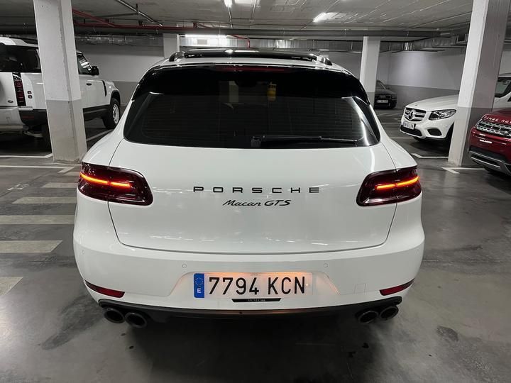 Photo 4 VIN: WP1ZZZ95ZJLB71060 - PORSCHE MACAN SUV 