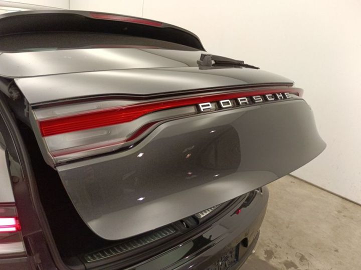 Photo 26 VIN: WP1ZZZ95ZKLB15870 - PORSCHE MACAN 