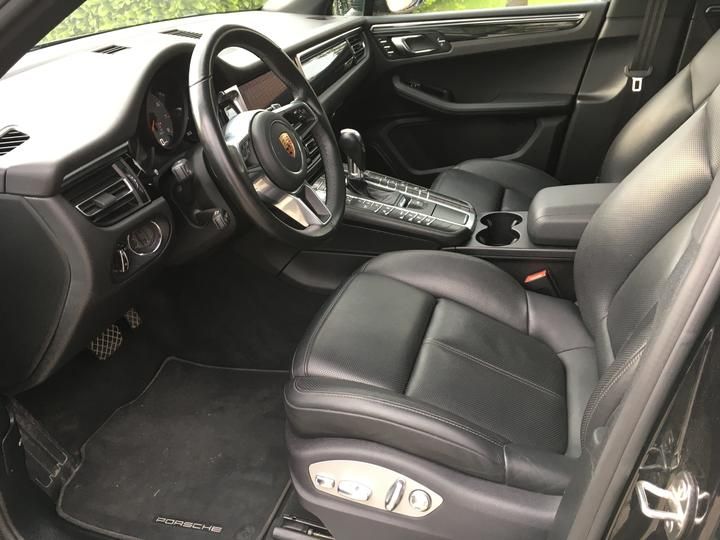 Photo 6 VIN: WP1ZZZ95ZLLB36531 - PORSCHE MACAN S SUV 