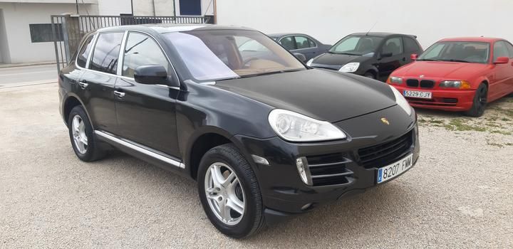 Photo 3 VIN: WP1ZZZ9PZ8LA03145 - PORSCHE CAYENNE 4X4 (FOUR WHEEL DRIVE). 