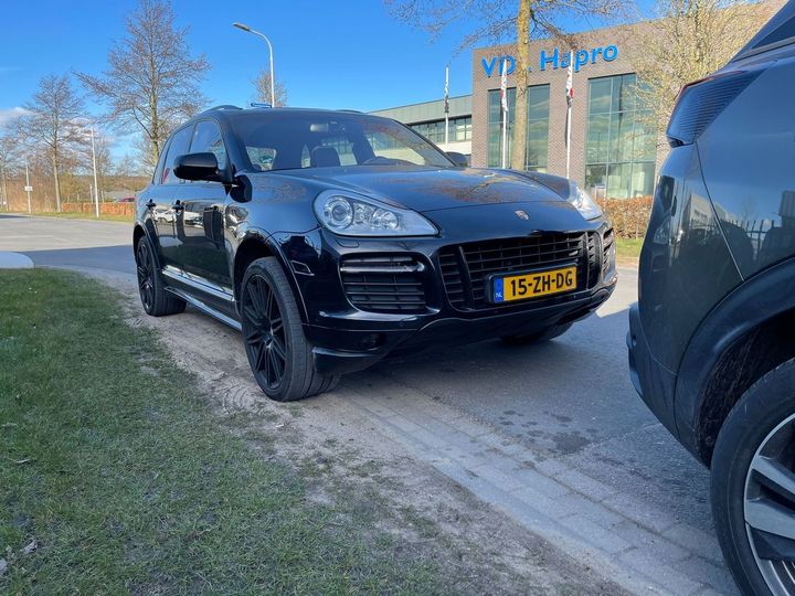 Photo 0 VIN: WP1ZZZ9PZ8LA70216 - PORSCHE CAYENNE 