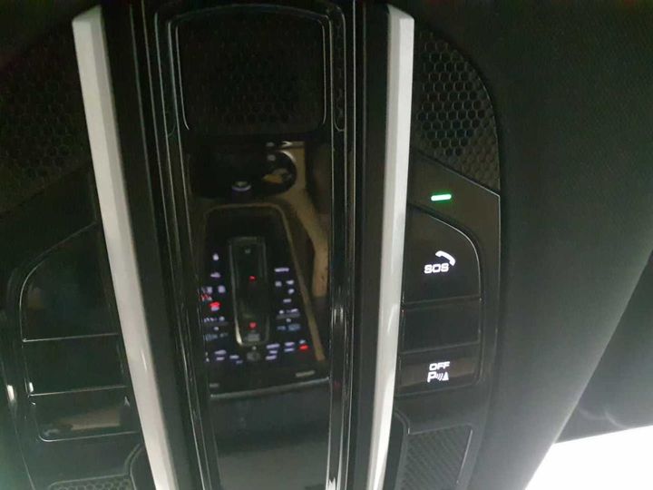 Photo 18 VIN: WP1ZZZ9YZKDA37444 - PORSCHE CAYENNE TIPTRONIC S 