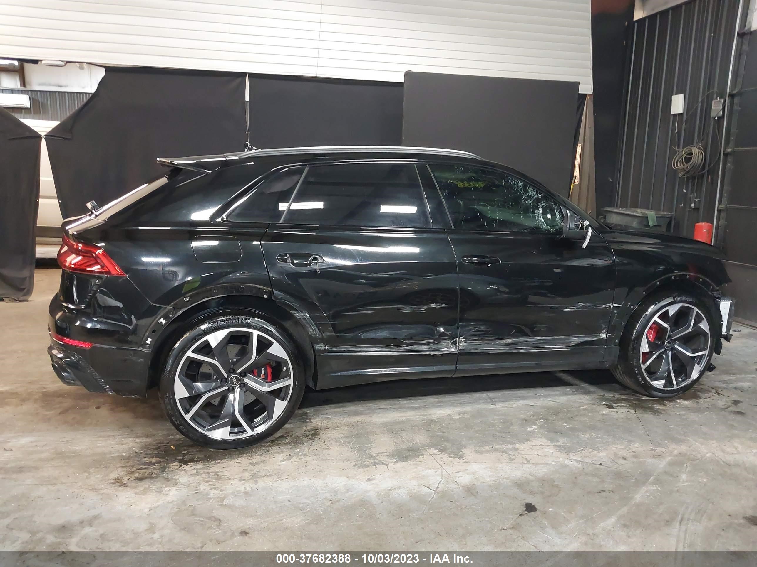 Photo 13 VIN: WU1ARBF10ND008740 - AUDI RS Q8 