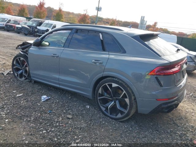 Photo 2 VIN: WU1ARBF11ND031945 - AUDI RS Q8 